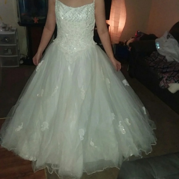 Mori Lee Dresses & Skirts - Mori Lee wedding dress!